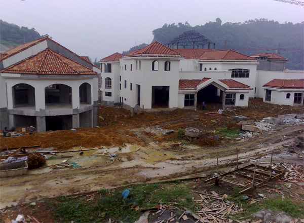 重慶南山加勒比山田居餐廳裝修施工實景圖